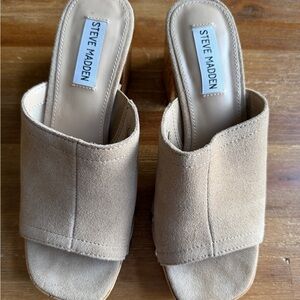 Steve Madden Celiah Beige Suede Mules